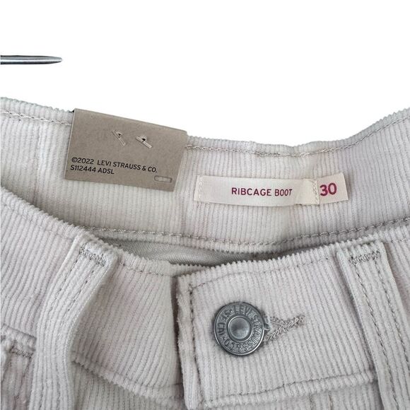 Levi’s RIBCAGE BOOTCUT CORDUROY WOMEN'S PANTS in safari white NWT 30x33 - Picture 5 of 8